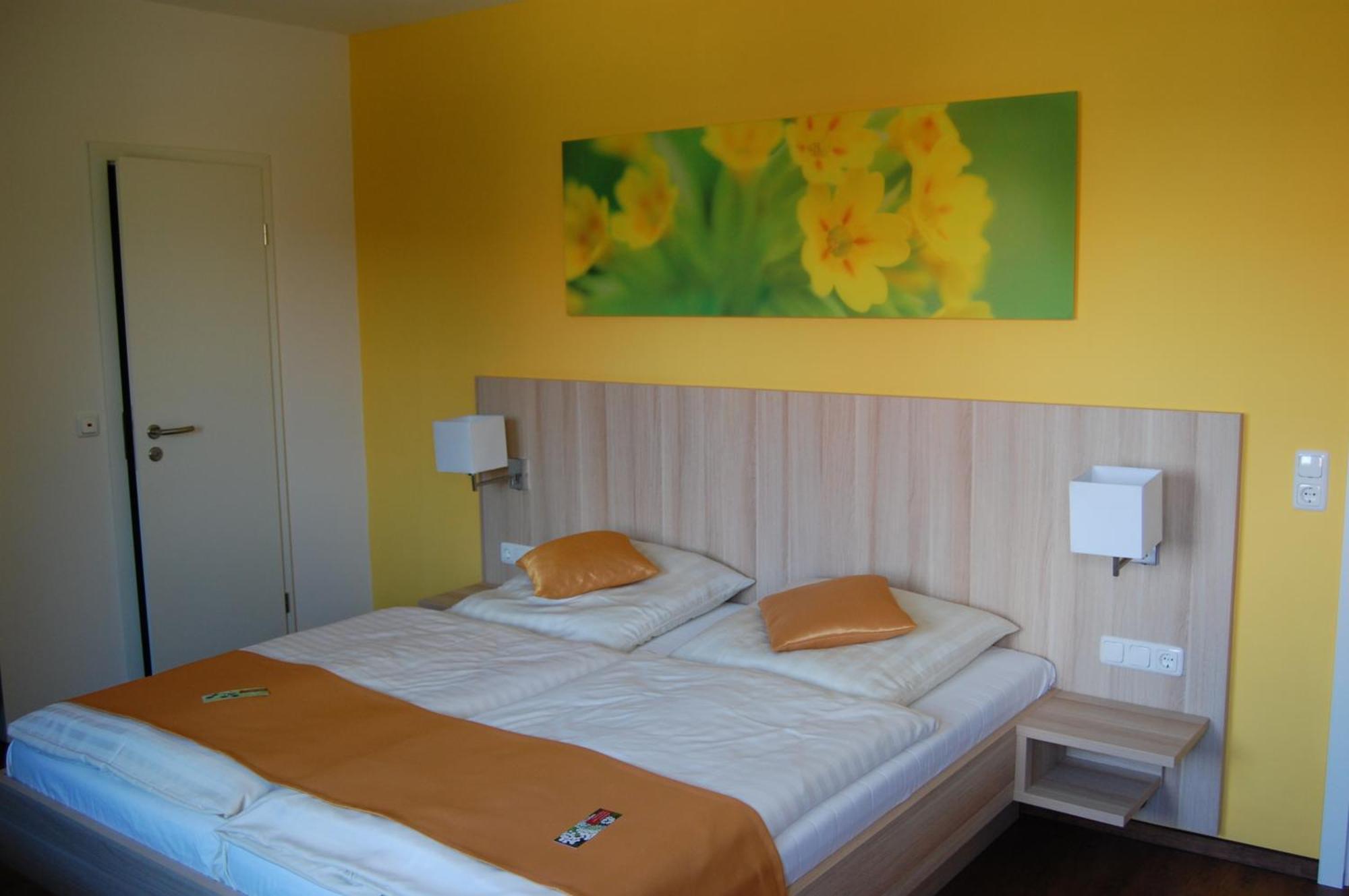Gasthof Linden & Wildkraeuterhotel Windelsbach Εξωτερικό φωτογραφία