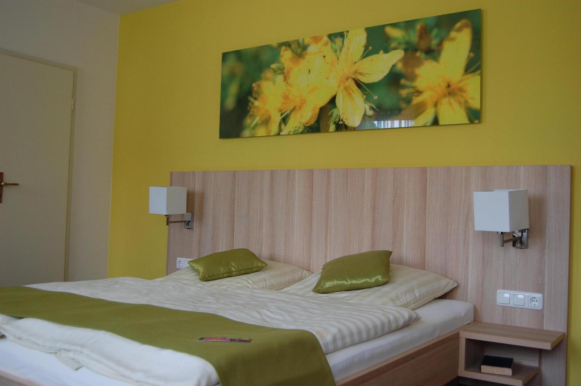 Gasthof Linden & Wildkraeuterhotel Windelsbach Εξωτερικό φωτογραφία