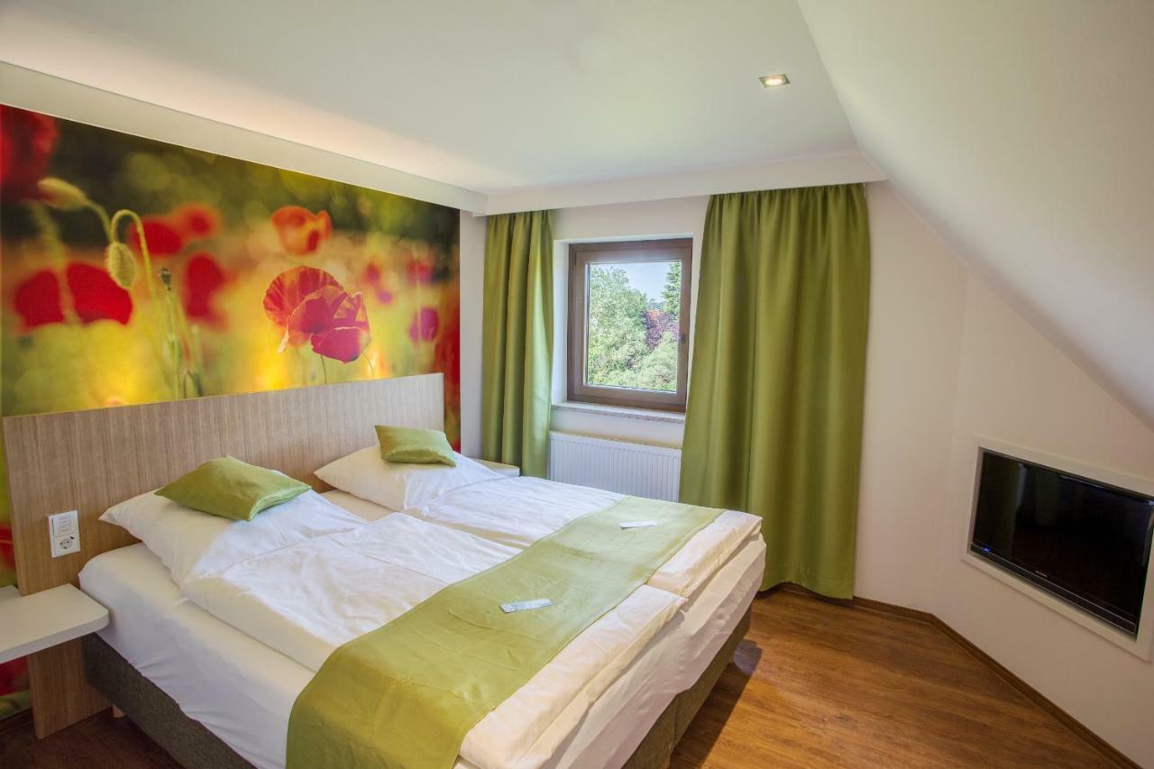 Gasthof Linden & Wildkraeuterhotel Windelsbach Εξωτερικό φωτογραφία